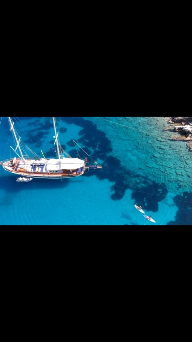 @salamandervoyages #thesalamanderexperience #salamandervoyages #boatholiday #luxuryguletcharter #guletcharter #salamanderexperience #familytime #boatcharter #holidaysquad #sup #swimming #exploring #sealover